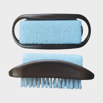 Körömkefe habkővel